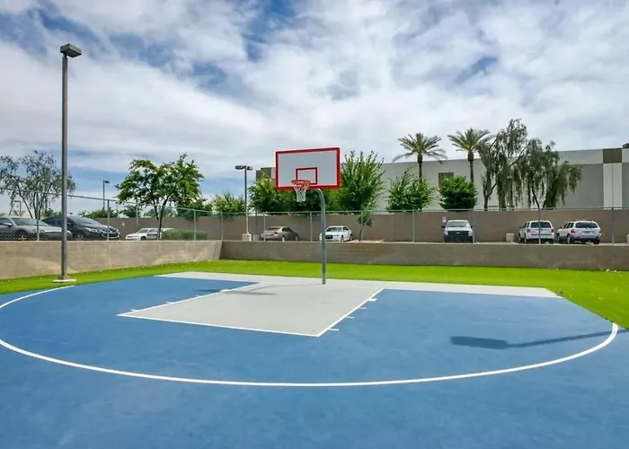Luxury Getaway 1br Free Parking And Pool Apartment Tempe